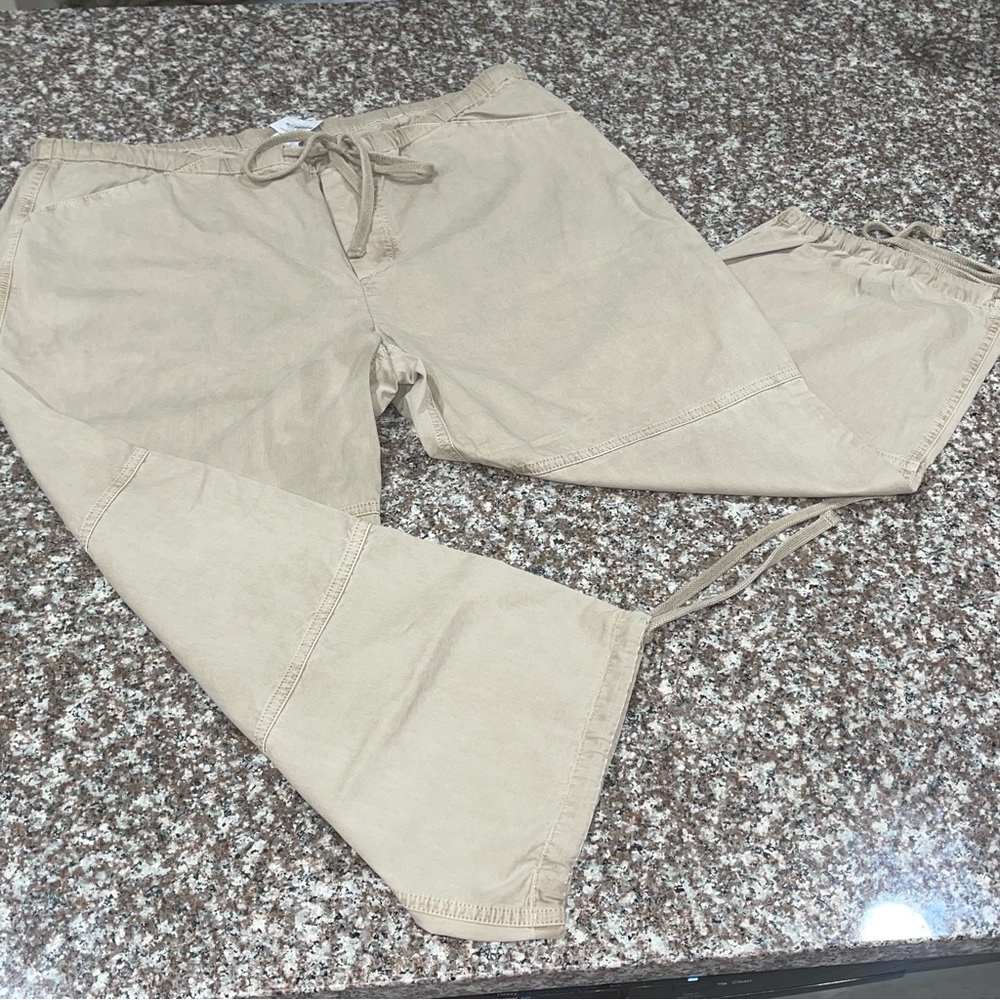 James Perse  Cropped Pants